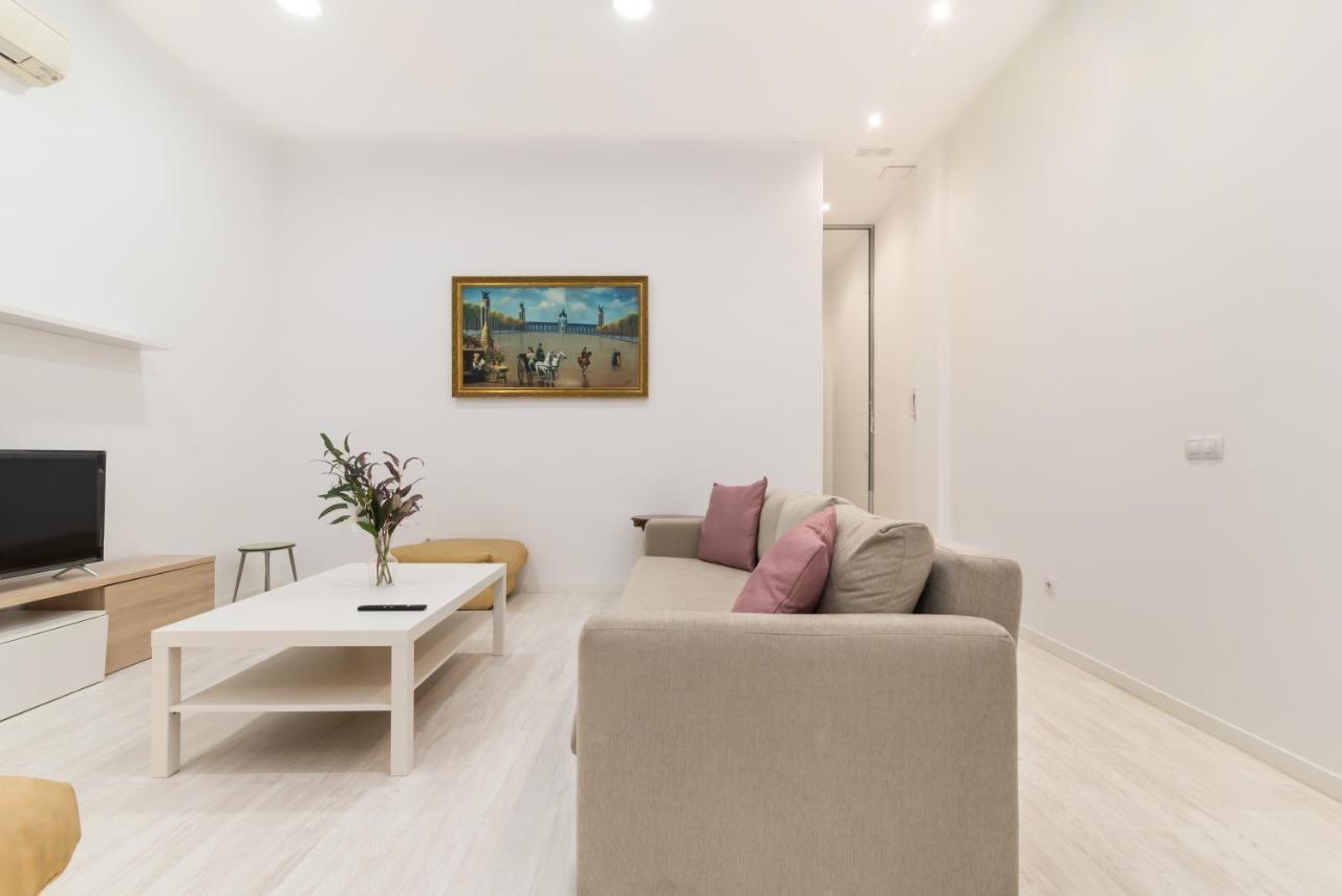 Acogedor Y Comodo Apartamento Madrid A/C Exterior photo